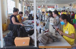 Dệt may vượt khó, giữ đà xuất khấu