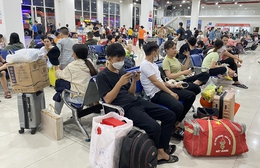 TP Hồ Chí Minh: Vé xe, tàu ‘nóng’ dịp cao điểm Tết Bính Ngọ 2026
