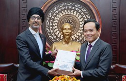 Bí thư Thành ủy TP. Hồ Chí Minh tiếp Đại sứ Singapore đến chào bắt đầu nhiệm kỳ tại Việt Nam