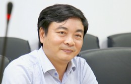 Một trường ở TP. Hồ Chí Minh trả phụ cấp xăng xe cho cán bộ, giảng viên để đi dạy