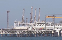 Iran tuyên bố các tàu của Mỹ và Israel không được đi qua eo biển Hormuz