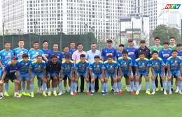 Chủ tịch Liên đoàn bóng đá Việt Nam động viên ĐTQG trước dịp FIFA Days