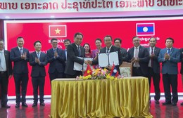 Hoạt động của đoàn TP. Hồ Chí Minh tại tỉnh Savannakhet - Lào