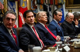 Ông Trump kêu gọi các nước mua dầu ở Trung Đông nên bảo vệ Eo biển Hormuz