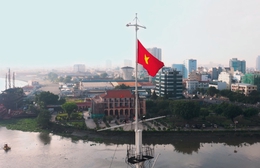 Học sinh TP. Hồ Chí Minh về nguồn tại Bến Nhà Rồng, vun đắp lòng yêu nước và niềm tự hào dân tộc