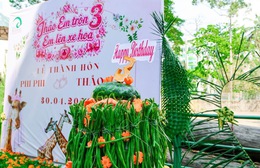 “Đám cưới” hươu cao cổ đầu tiên tại Thảo Cầm Viên hút nghìn khách tham dự
