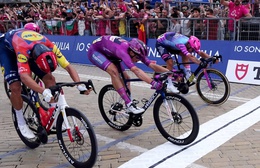Giro d’Italia 2026: Paul Magnier thắng chặng 3 đầy kịch tính