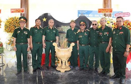 Dâng hoa, dâng hương tưởng nhớ 62 liệt sĩ Trung đoàn 271 tại xã An Ninh (tỉnh Tây Ninh)