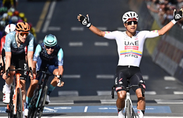 Giro d'Italia: Jhonatan Narvaez nhất chặng 4, Giulio Ciccone xé Áo Hồng