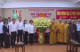 Lãnh đạo TP. Hồ Chí Minh thăm, chúc mừng Trung ương Giáo hội Phật giáo Việt Nam tại Thiền viện Quảng Đức