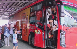 Người dân bắt đầu trở lại TP. Hồ Chí Minh sau lễ