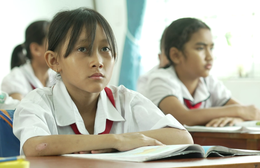 Mái ấm gia đình Việt: Cha mẹ ly hôn, Bích Phương lặng lẽ trưởng thành, chưa từng oán trách