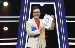Hoàng Rapper bất ngờ được "hot boy nhí" tự tay vẽ tranh tặng