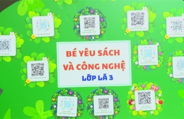 Học sinh mầm non hào hứng với giáo dục số