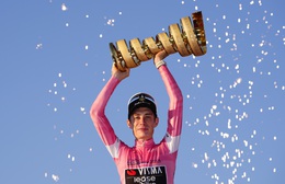 Giro d'Italia: Vingegaard lần thứ tư vô địch Grand Tour