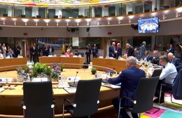 EU gia hạn lệnh trừng phạt Nga