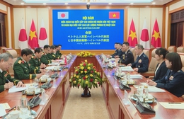 Đại tướng Nguyễn Tân Cương hội đàm với Tham mưu trưởng Liên quân Lực Lượng Phòng vệ Nhật Bản