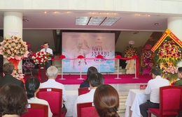 Khai mạc triển lãm “Những tấm gương bình dị mà cao quý”