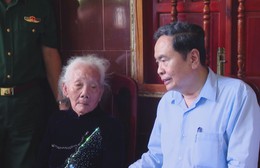 Chủ tịch Quốc hội thăm các Mẹ Việt Nam Anh hùng tại TP. Hồ Chí Minh