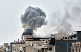 Mỹ tiến hành loạt tấn công mới vào Iran