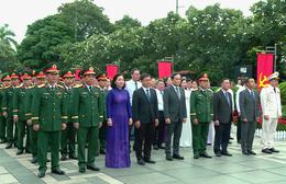 Lãnh đạo TP. Hồ Chí Minh dâng hương, tri ân các Anh hùng liệt sĩ nhân Ngày Thương binh - Liệt sĩ