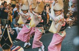 Tokyo rực rỡ với mùa lễ hội truyền thống trong tháng 8
