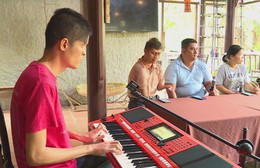 Khi âm nhạc trở thành điểm tựa