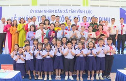 Mái trường mới, niềm vui mới