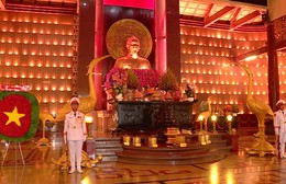 Lãnh đạo TP. Hồ Chí Minh tưởng niệm các Anh hùng liệt sĩ tại Bến Dược