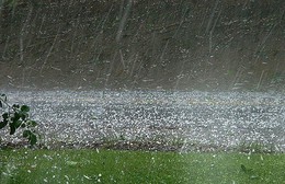 Cảnh báo mưa dông, mưa lớn cục bộ, lốc, sét, mưa đá  ở khu vực Bắc Bộ và Thanh Hóa