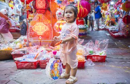 Phố lồng đèn Lương Nhữ Học đông kín người trước Trung thu