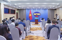 Giải cứu 10 ngư dân Việt Nam tại Malaysia về nước an toàn