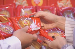 Bánh Trung thu rộn ràng xuống phố tại TP. Hồ Chí Minh