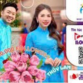 Nhịp sống Sài Gòn trưa: Giải mã vô lăng dạng D-cut