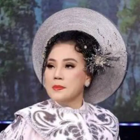 Nghệ sĩ Tuyết Ngân - Từ Bông Lúa Vàng 1993 đến danh hiệu nghệ sĩ ưu tú