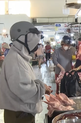 Giá hàng hóa tăng, dù giá xăng dầu đã hạ nhiệt