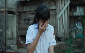 Mái ấm gia đình Việt: Ngọc Diễm theo mẹ làm thuê nuôi cha bệnh nặng