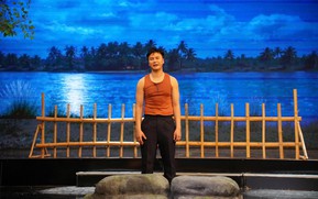Ngân mãi chuông vàng tháng 7: Giông tố đêm thu
