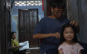 Mái ấm gia đình Việt: Người mẹ trở về cùng con chống chọi ung thư