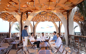 Đi đó đi đây - Mùa 2 - Tập 7: Trải nghiệm làm nhân viên phục vụ