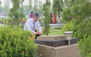 Tri ân các anh hùng liệt sĩ