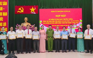 Phường Vườn Lài tuyên dương điển hình dân vận khéo