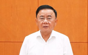 Ban Bí thư: Tăng mức đóng BHYT, bao phủ BHYT toàn dân vào năm 2030