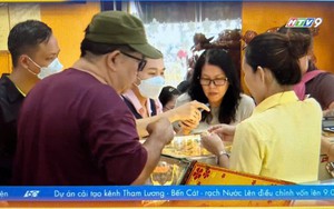 Giá vàng thế giới mất mốc kỷ lục, trong nước quay đầu giảm