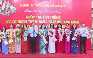 Thành ủy TP. Hồ Chí Minh tổ chức gặp mặt nhân Ngày Truyền thống các cơ quan tham mưu, giúp việc của Đảng và Ngày Phụ nữ Việt Nam 20/10