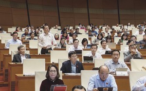 Đại biểu kiến nghị có đột phá về thu nhập cho cán bộ viên chức