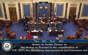 Thượng viện Mỹ thông qua thủ tục bước đầu thỏa thuận mở cửa chính phủ trở lại