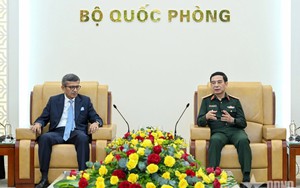 Đại tướng Phan Văn Giang tiếp Thư ký Quốc phòng Ấn Độ
