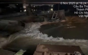 Vỡ đê khu vực Cầu Đôi (cầu Ba Thôn), gần Đình Giao Khẩu, phường An Phú Đông, TP. Hồ Chí Minh