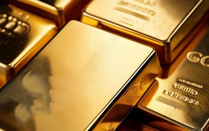 Thị trường ngày 14/11/2025: Giá vàng tăng phi mã, giá xăng dầu quay đầu tăng